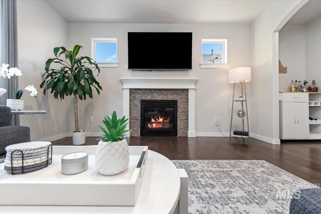 11473 W Baserri Dr, Boise, ID 83709