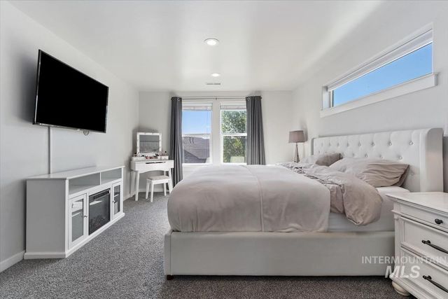 11473 W Baserri Dr, Boise, ID 83709