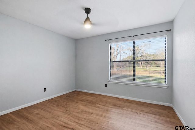 1175 County Road 1535, Mount Pleasant, TX 75455