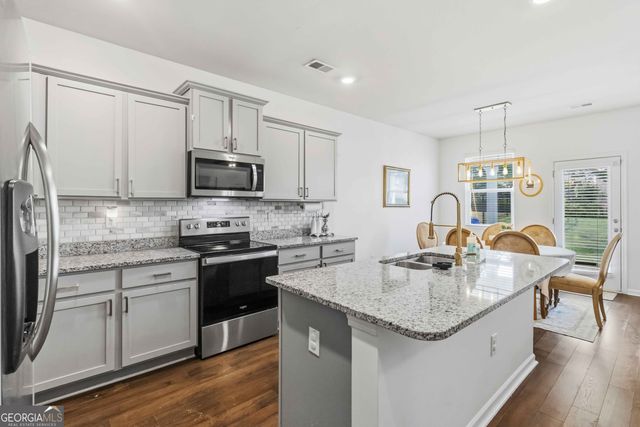 24 Rainy Court, Hoschton, GA 30548