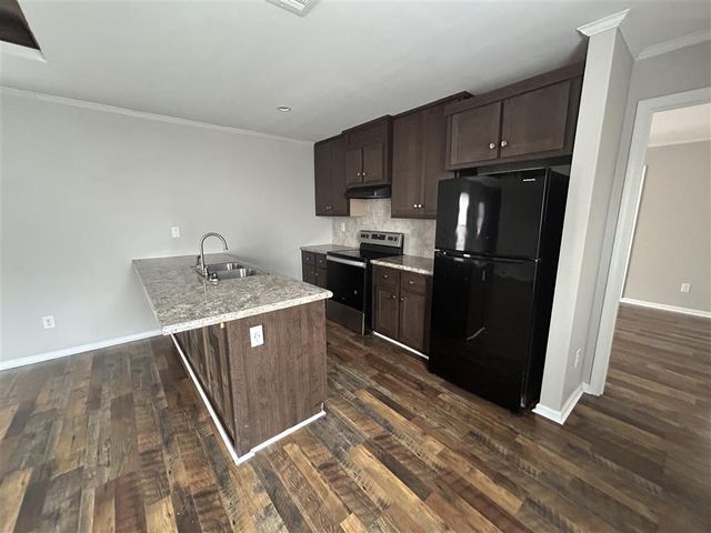 2426 Gulfway Boulevard, Westlake, LA 70669