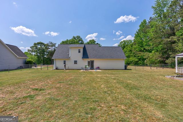 108 Stillwater Court, Winterville, GA 30683