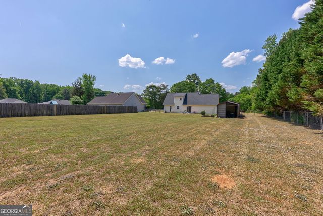 108 Stillwater Court, Winterville, GA 30683