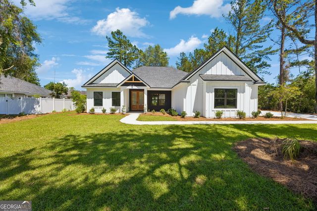 121 Laurel Marsh Way, Kingsland, GA 31548