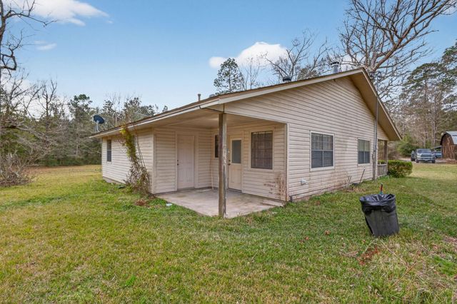 9015 Fm 92 S, Woodville, TX 75979