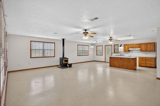 9015 Fm 92 S, Woodville, TX 75979