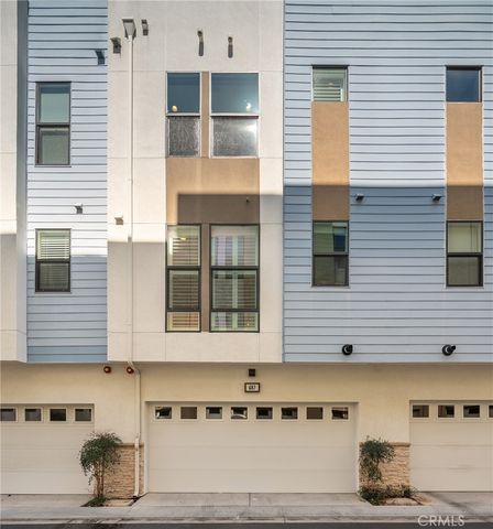 687 Doheny, Costa Mesa, CA 92627