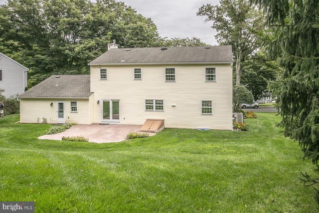 345 COLONIAL AVE, Collegeville, PA 19426