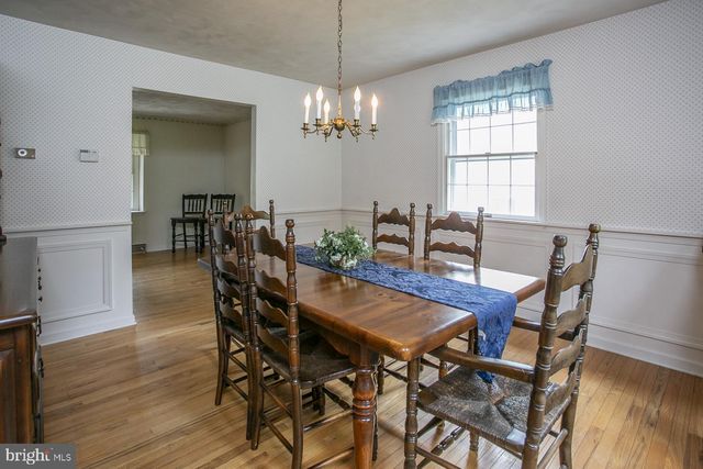 345 COLONIAL AVE, Collegeville, PA 19426