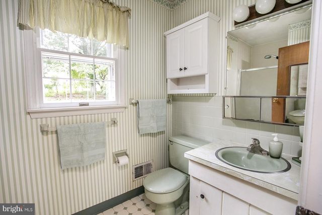 345 COLONIAL AVE, Collegeville, PA 19426