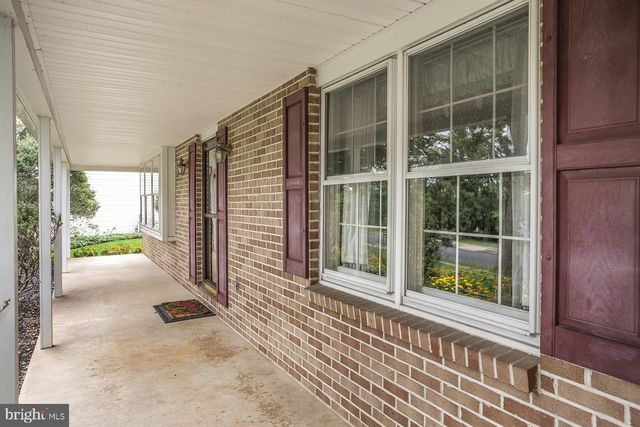 345 COLONIAL AVE, Collegeville, PA 19426