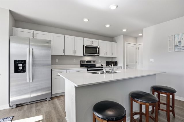 2471 Chloe Lane, Hiawatha, IA 52233