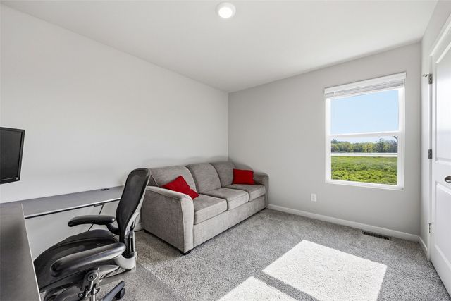 2471 Chloe Lane, Hiawatha, IA 52233
