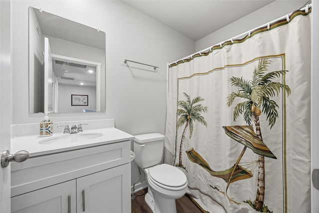 2471 Chloe Lane, Hiawatha, IA 52233
