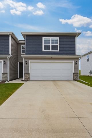 2471 Chloe Lane, Hiawatha, IA 52233