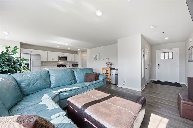 2471 Chloe Lane, Hiawatha, IA 52233