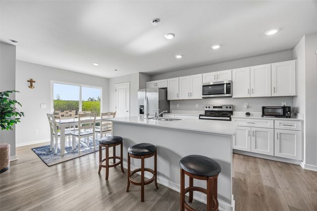 2471 Chloe Lane, Hiawatha, IA 52233