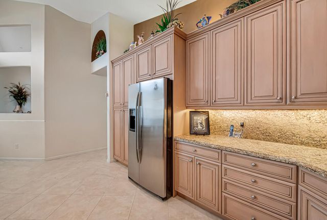 7650 Tarpon Cove Circle, Lake Worth, FL 33467