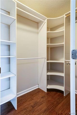 5229 Woosencraft Drive, Wentzville, MO 63385