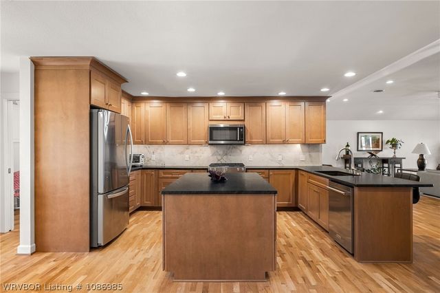 2701 S 97th Circle, Fort Smith, AR 72903