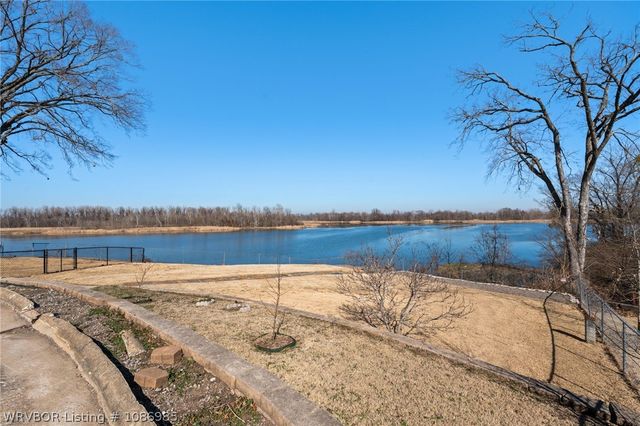 2701 S 97th Circle, Fort Smith, AR 72903