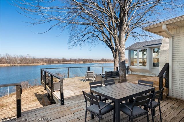 2701 S 97th Circle, Fort Smith, AR 72903