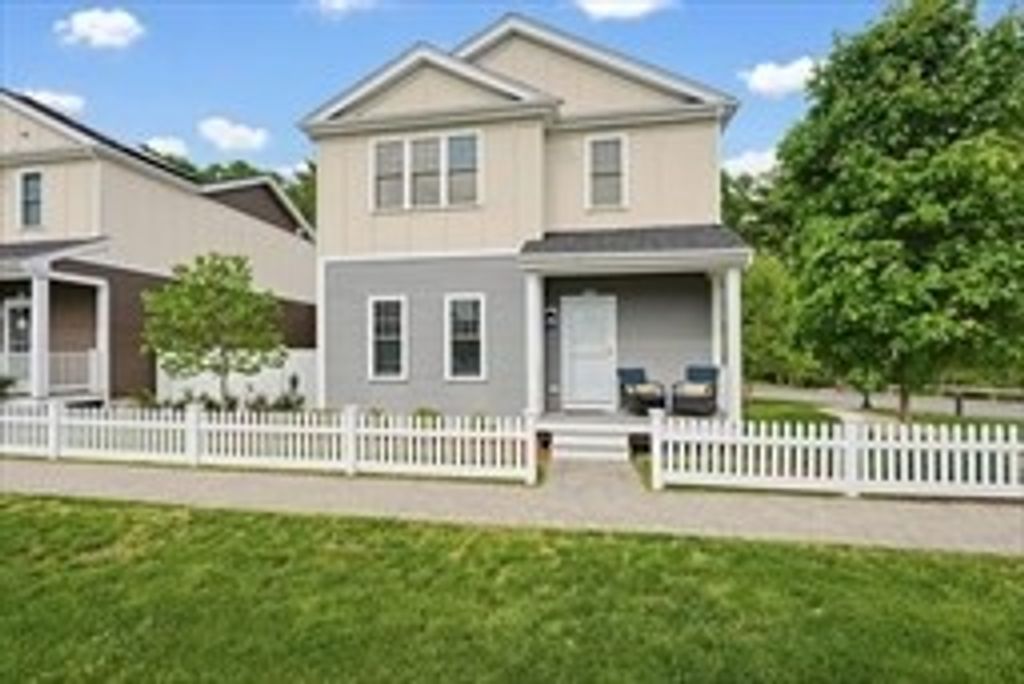 27 Cleary Cir 27, Norfolk, MA 02056