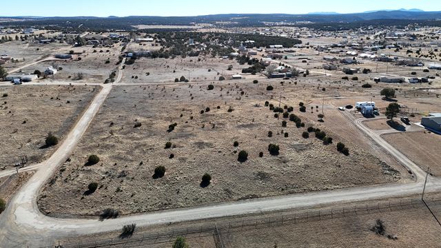 7 Kennedy Court, Edgewood, NM 87015