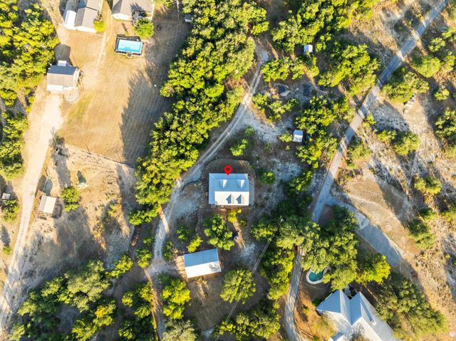3204 Tabletop Mountain DR, Spicewood, TX 78669