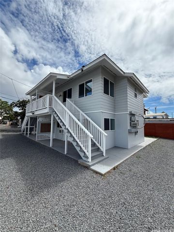 2711 Waiaka Road, Honolulu, HI 96826