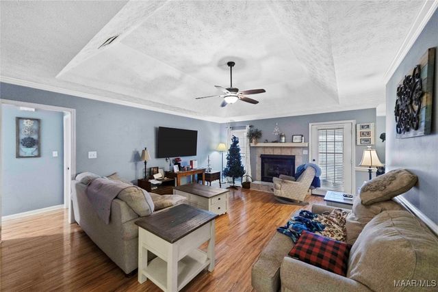 180 Stone River Loop, Wetumpka, AL 36092