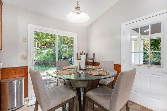 15 Sunset SW Terrace, Cartersville, GA 30120