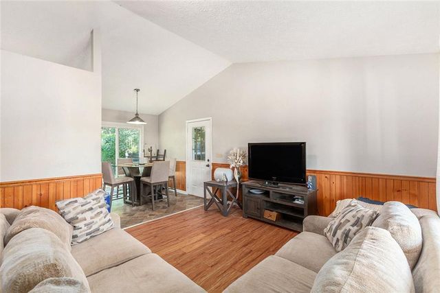 15 Sunset SW Terrace, Cartersville, GA 30120