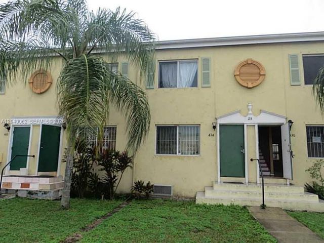 436 NW 84th Ter 436, Miami, FL 33150