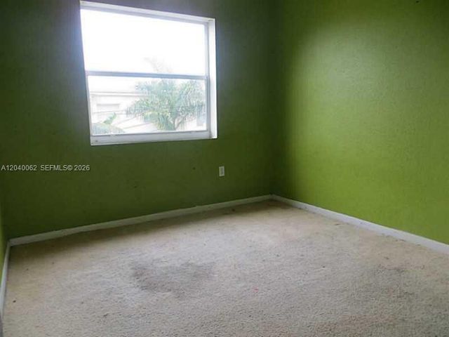 436 NW 84th Ter 436, Miami, FL 33150