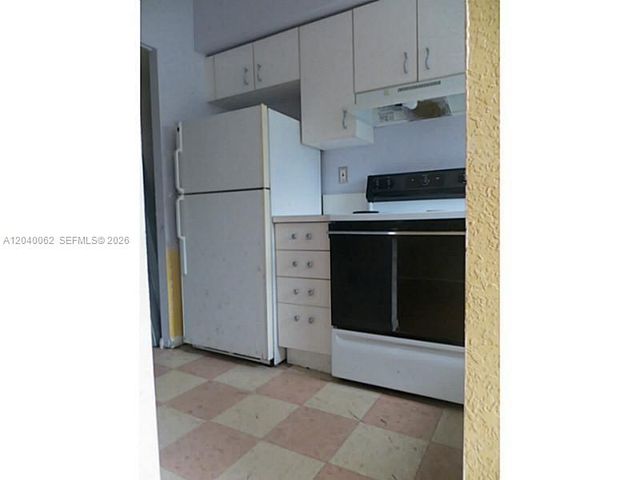 436 NW 84th Ter 436, Miami, FL 33150