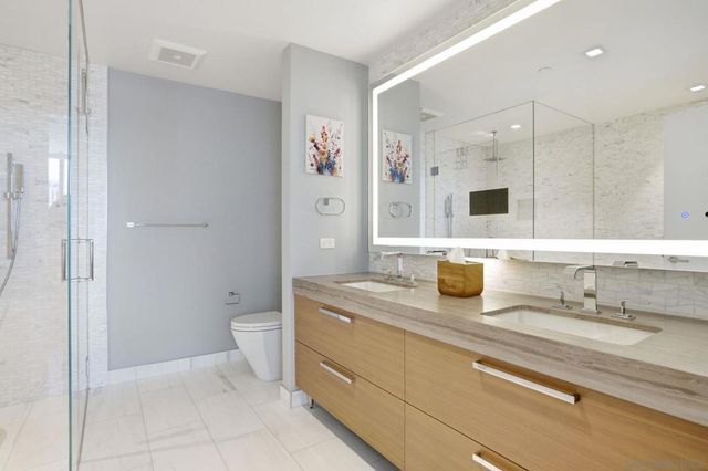 888 W E Street 1403, San Diego, CA 92101
