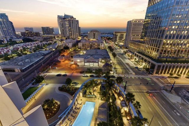 888 W E Street 1403, San Diego, CA 92101