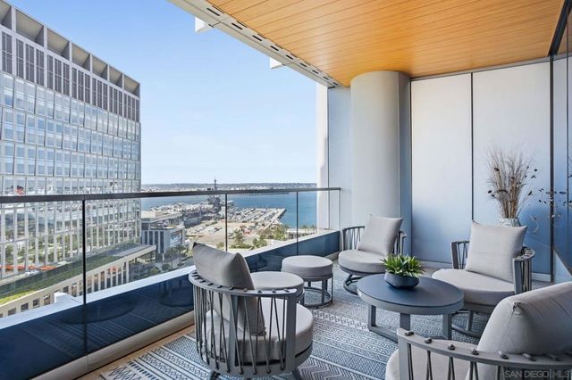888 W E Street 1403, San Diego, CA 92101