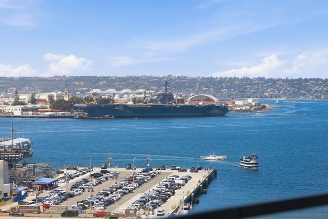 888 W E Street 1403, San Diego, CA 92101