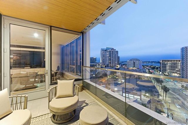 888 W E Street 1403, San Diego, CA 92101