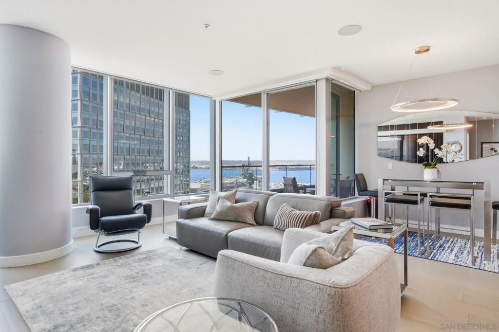 888 W E Street 1403, San Diego, CA 92101