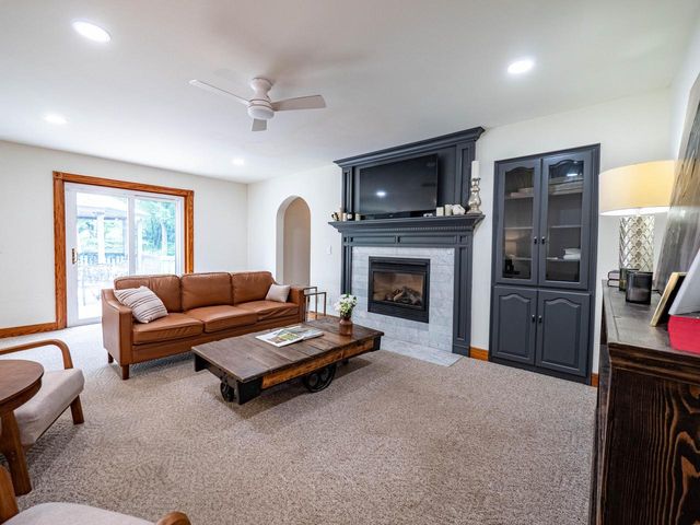 3434 George COURT, West Bend, WI 53095