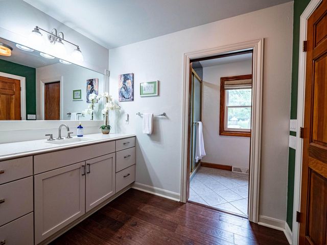 3434 George COURT, West Bend, WI 53095