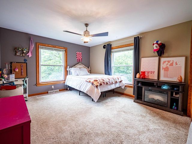 3434 George COURT, West Bend, WI 53095
