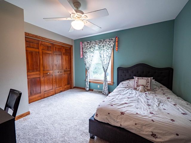 3434 George COURT, West Bend, WI 53095