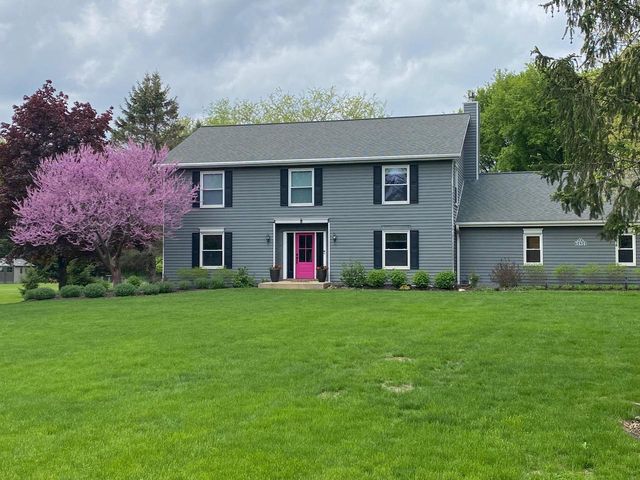 3434 George COURT, West Bend, WI 53095