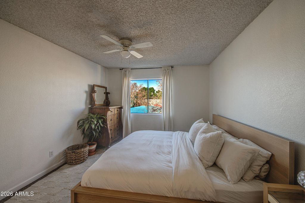 1832 N 52ND Street 205, Phoenix, AZ 85008 — photo 2