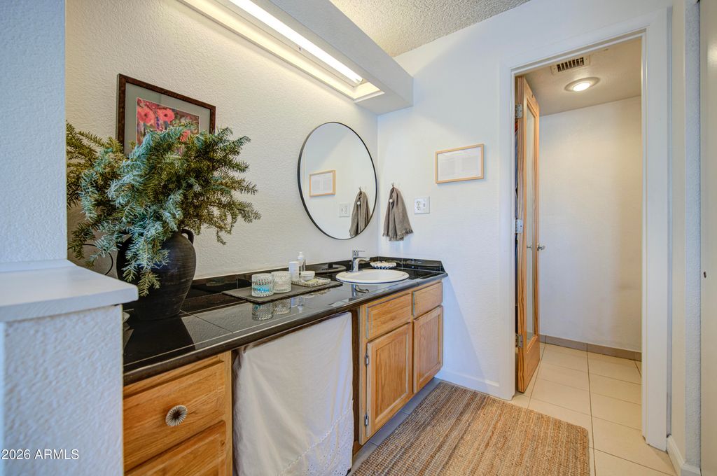 1832 N 52ND Street 205, Phoenix, AZ 85008 — photo 4