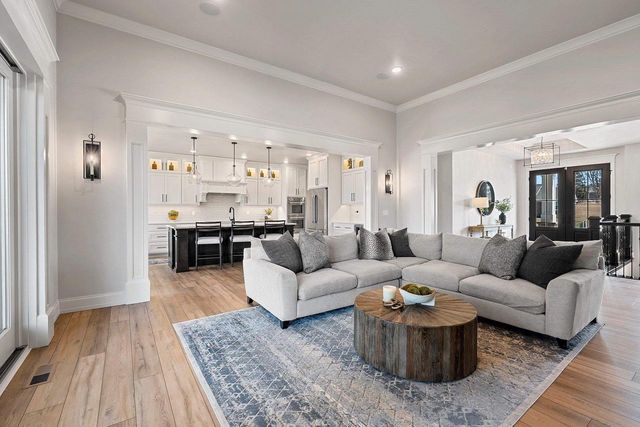 1361 CORAL REEF LANE, Howard, WI 54313